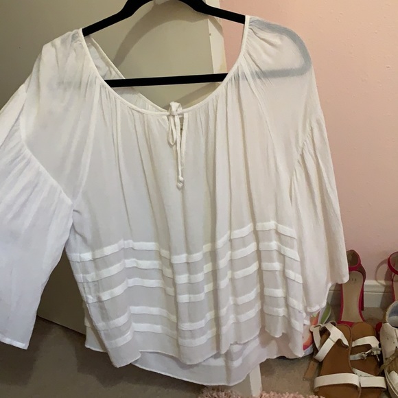 Bohemian white blouse - Picture 2 of 3